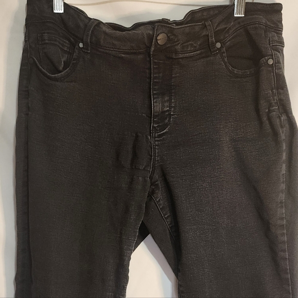 Jones New York Denim - Jones NY Black Dark Wash Industrial Vintage Denim Straight Leg High Waist 16W